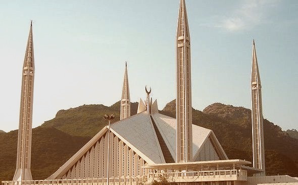 by Sehar Atif Meraj on Flickr.Faisal Mosque is one the largest mosques in the world - Islamabad, the capital of Pakistan.