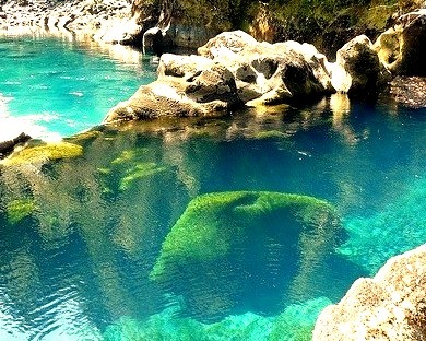Turquoise Pool, Chile
