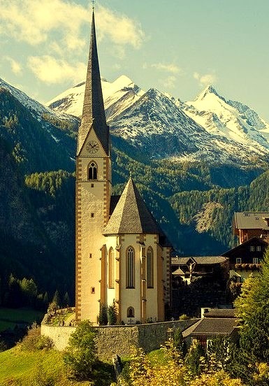 The idyllic church in Heiligenblut, Carinthia, Austria