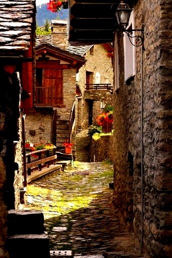 Ancient Street, Torgron, Italy