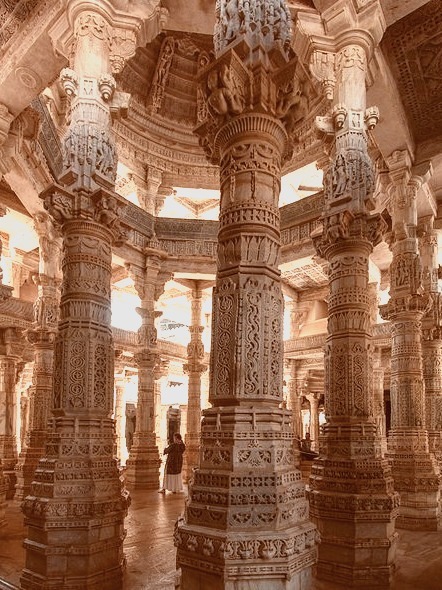 Ranakpur jain temple, Rajasthan / India